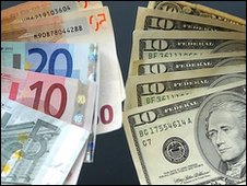 ارزش دلار از یورو پیشی گرفت