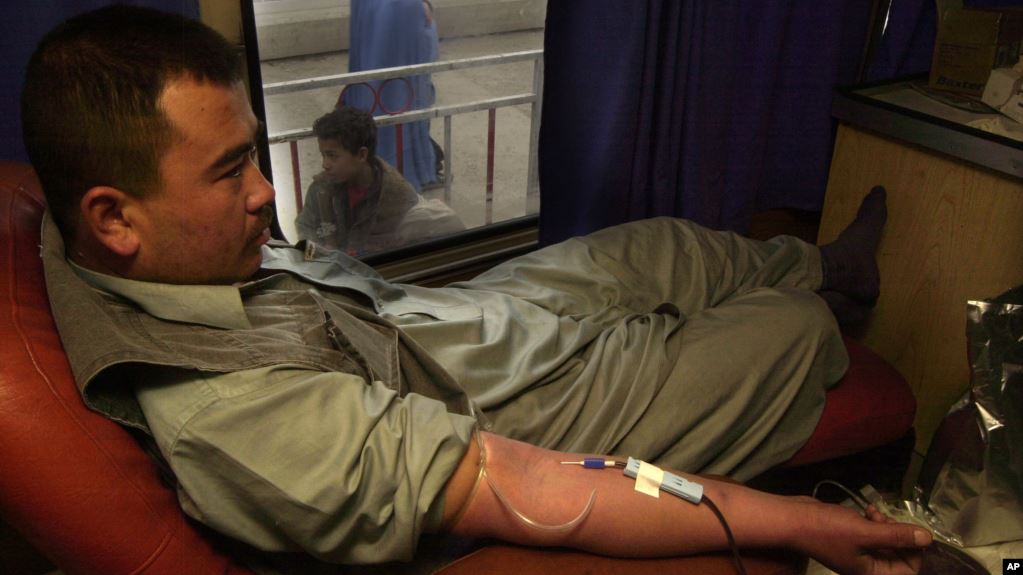 اهدای بیش از ۴۱۵ هزار سی‌سی خون در روز عاشورا در کابل