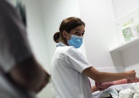 انتقال ویروس کرونا از رحم مادر به نوزاد تایید شد