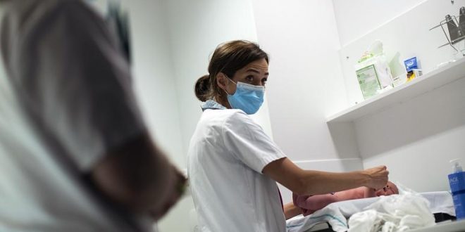 انتقال ویروس کرونا از رحم مادر به نوزاد تایید شد