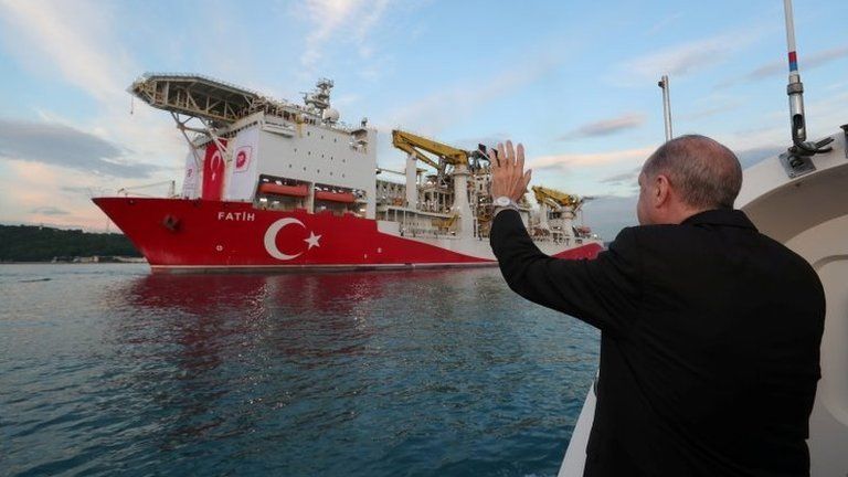 اختلافات ترکیه و یونان بر سر منابع گاز در مدیترانه داغ تر می شوند