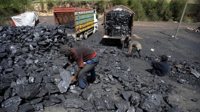 استفادۀ بی‌رویۀ زغال سنگ در بامیان سبب افزایش بیماری‌های تنفسی شده‌است