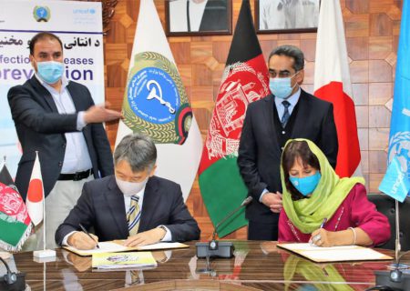 جاپان ۸.۱ میلیون دالر را برای تهیه واکسین به افغانستان کمک کرد