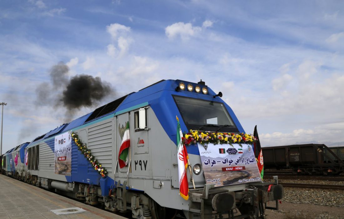ایران و افغانستان برای بازسازی قطعه سوم راه آهن خواف-هرات گفتگو کردند