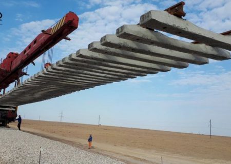 وزارت فواید عامه با شرکت‌های اوکراینی روی ساخت راه آهن گفت و گو کرد