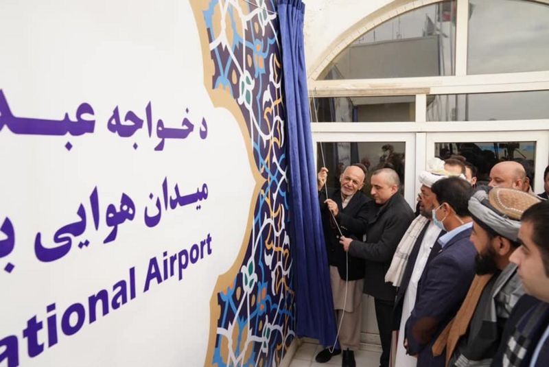 اشرف غنی فرودگاه هرات را به’ خواجه عبدالله انصاری’ تغییر نام داد