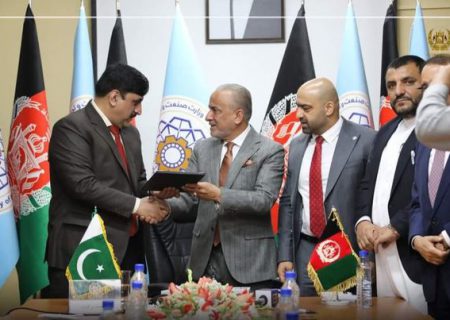 موافقت‌نامه ترانزیت و تجارت افغانستان و پاکستان برای سه ماه تمدید شد