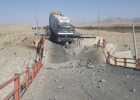 تخریب ساختمان ادارات حکومتی به ارزش پنج صد میلیون دالر توسط طالبان