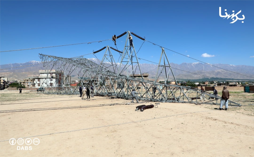 ازبکستان صادرات برق به افغانستان را به نصف کاهش داده است