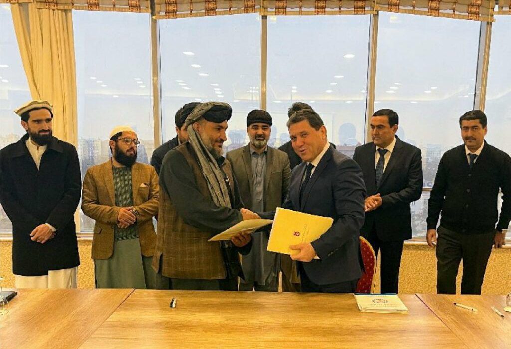 قرارداد برق وارداتی میان افغانستان و تاجکستان به امضا رسید