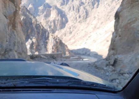 شاهراه غور – هرات به‌دلیل ریزش کوه به‌روی ترافیک مسدود شد