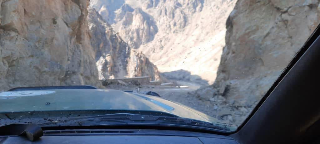 شاهراه غور – هرات به‌دلیل ریزش کوه به‌روی ترافیک مسدود شد