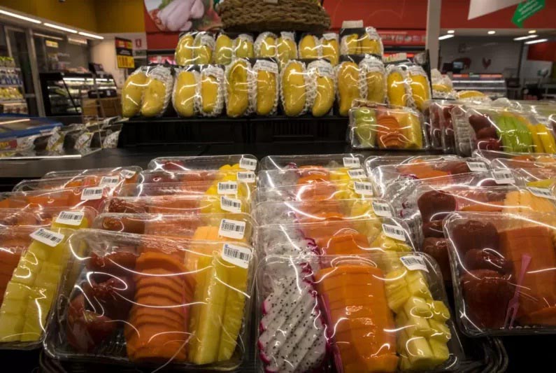 ممنوعیت بسته‌بندی پلاستیکی میوه و سبزیجات در فرانسه آغاز شد