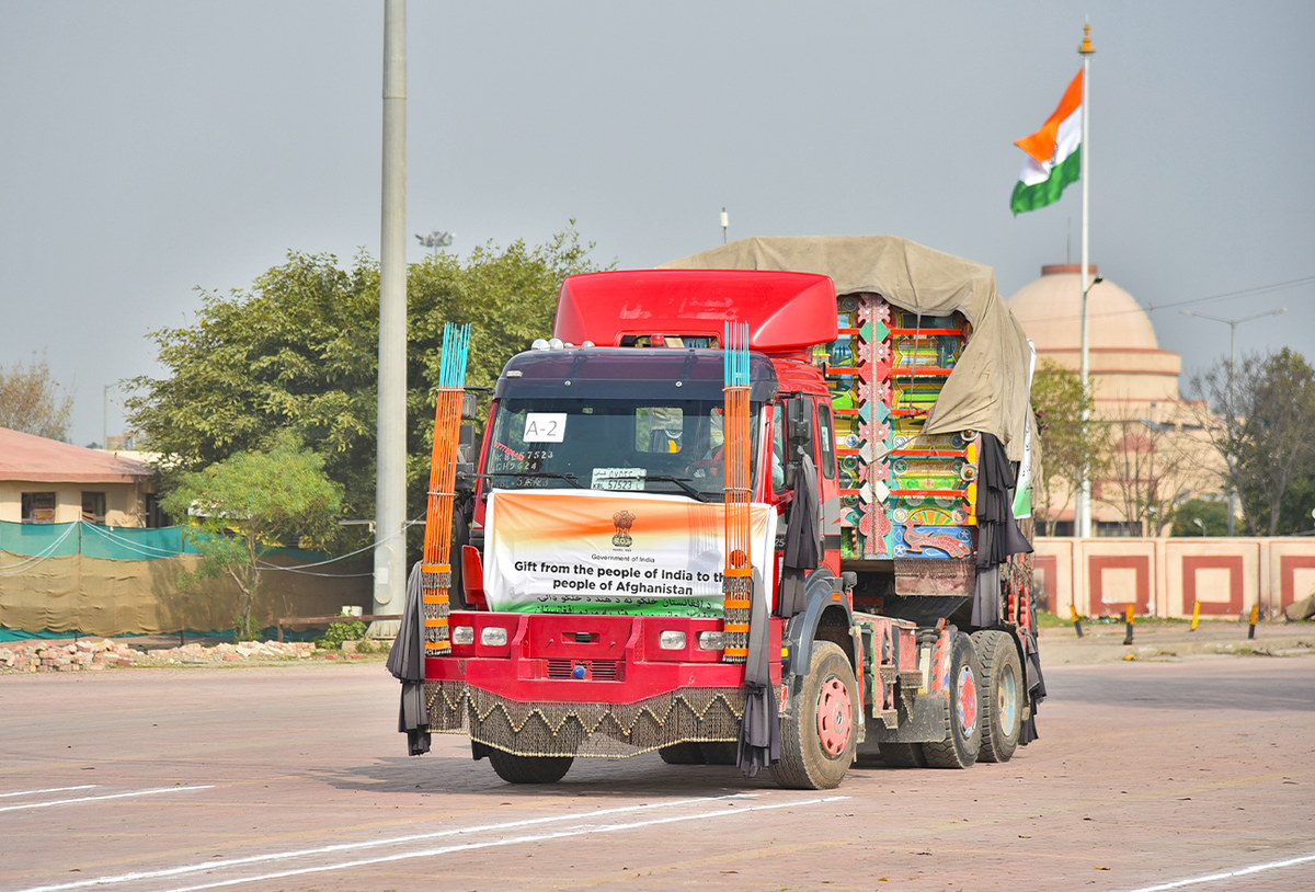 هند نخستین محموله گندم را از طریق خاک پاکستان به افغانستان ارسال کرد