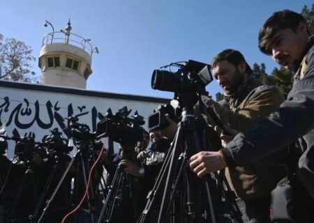 در یک سال گذشته «فعالیت نیمی از شبکه‌های تلویزیونی» در افغانستان متوقف شده است