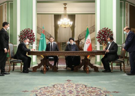 در سفر سردار به تهران ۹ سند همکاری بین ایران و ترکمنستان امضا شد
