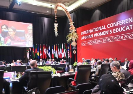 کنفرانس بین المللی آموزش برای زنان افغان در اندونیزیا؛ بر آموزش زنان تاکید شد