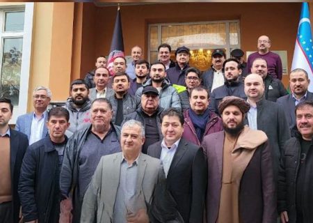 سفارت افغانستان در اوزبیکستان به نماینده طالبان واگذار شد
