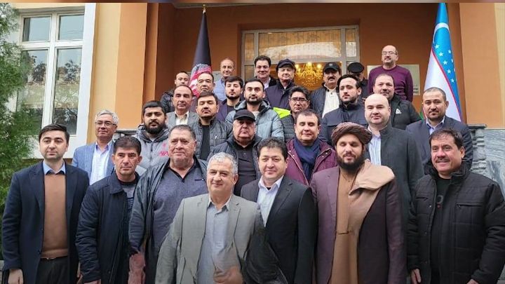 سفارت افغانستان در اوزبیکستان به نماینده طالبان واگذار شد