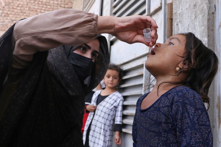 اندونیزیا ۱۰ میلیون دوز واکسین پولیو به افغانستان کمک می‌کند